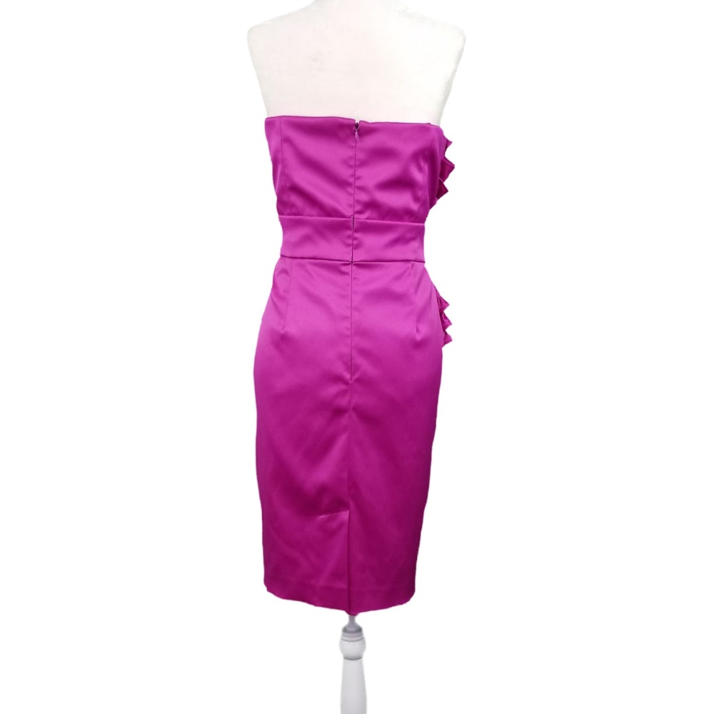 DRESS  Size 8 - Picture 5 of 8